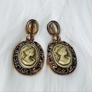 Elegant Gold Cameo Earrings